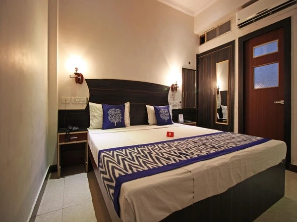 day use hotels in Agra
