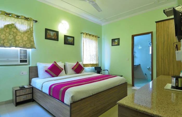 Couple friendly hotels in Delhi