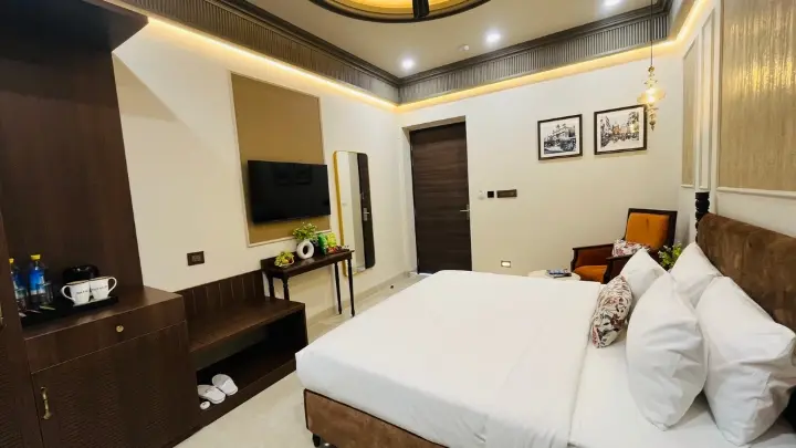 Hourly Hotels in Delhi