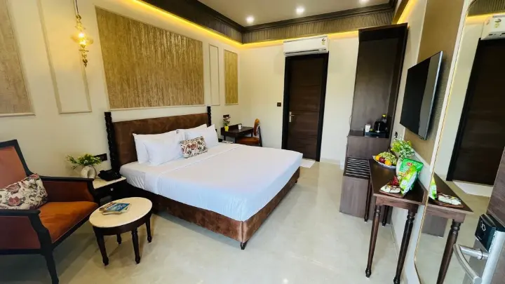Couple friendly hotels in Delhi