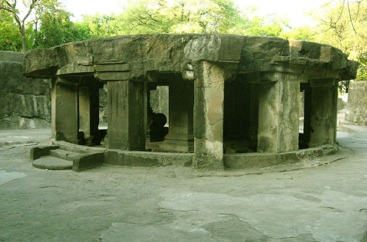 Pataleshwar Temple
